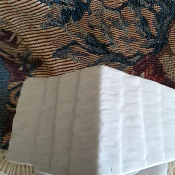 Nativity Scene - Bisque - Picture 4 of 6